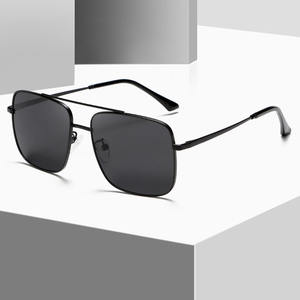 Gafas de sol polarizadas de doble haz para hombres con un sentido de gafas de sol de moda de lujo UNISEX - Product Image 2