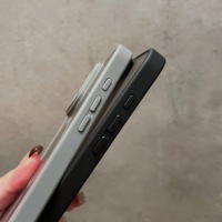Coque de téléphone magnétique mate économique pour iPhone, cadre bicolore, protection anti-chute