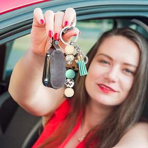 Porte-clés Vache des Highlands en silicone, mignon, cadeau, porte-clés animaux, cadeaux de fête Vache des Highlands pour femmes et hommes, cadeaux porte-clés, voiture, marron - Product Image 5