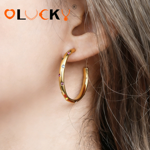 LUCKYJIU Fabricants de bijoux personnalisés, boucles d'oreilles créoles en acier inoxydable plaqué <span class=keywords><strong>or</strong></span> 18 carats, résistantes à l'eau et au ternissement, avec zircon pour femmes - Product Image 3