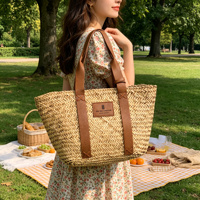 Sacs en paille pour femmes, vente en gros d'usine, personnalisation de marque de luxe, usine de fabrication de la même génération, personnalisation par un designer, sur mesure