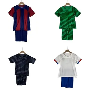 Venda do fabricante 2324 camisa de futebol uniforme de futebol para crianças