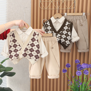 Lote de 3 Prendas de Vestir para Niños, Diseño Coreano, <span class=keywords><strong>Chaleco</strong></span> con Cabeza de Oso 3D Vertical, Venta al por Mayor de Fábrica - Product Image 4