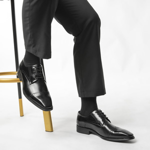 Nouvelles Chaussures Derby Homme en Cuir Façon Habillée Imperméables à Enfiler Bout Rond pour Bureau et Mariage, Faites à la Main, Collection 2026 - Product Image 2