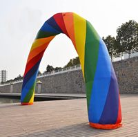 Arche gonflable arc-en-ciel colorée de grande taille pour la publicité, la décoration, les événements et les fêtes