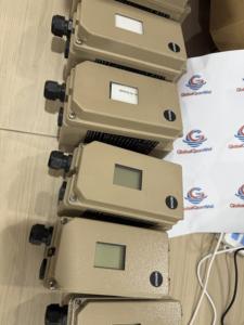 Positionneur électro-pneumatique Samson Type 3730-1 3730-2 à moteur AC en aluminium et cuivre, démarrage automatique variable, écran LCD pour utilisation sur site - Product Image 6