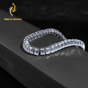 925 Sterling Silber Tennis-Armband-Set mit Klaren Moissaniten Strahlend Brillant und Exquisit Gefertigt - Product Image 3