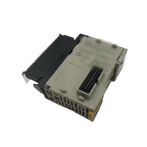 Module de sortie relais PLC Omron série CJ1W CJ1W-OC211 16 points, neuf et en stock - Product Image 1