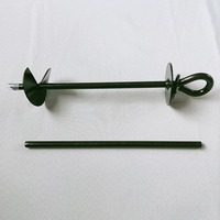 Câble d'attache pour chien robuste de 17 pieds avec kit d'ancrage au sol, idéal pour les grands chiens en extérieur, à la plage, dans la cour ou sur le chemin.