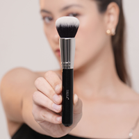 Pinceaux de maquillage pour le visage et les yeux en poils de chèvre avec logo personnalisé, qualité professionnelle, ensemble de 24 pinceaux à manche en bois pour les maquilleurs