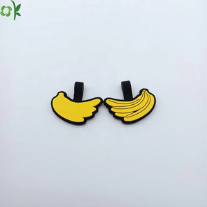 OKSILICONE personalizzato a forma di Banana in Silicone Pet Tag con portachiavi accessori <span class=keywords><strong>per</strong></span> animali domestici <span class=keywords><strong>per</strong></span> doppia faccia stampato cane gatto nome ID - Product Image 4