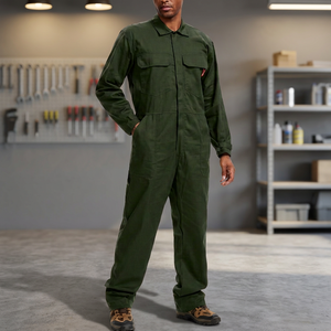 Overol de Trabajo Verde de Poliéster, Corte Regular, Costuras Soldadas, Ropa de Seguridad para Fábrica y Taller, Antiestática, Protección Limitada - Product Image 3