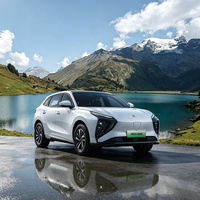 SUV électrique Dongfeng New Energy longue autonomie, régulateur de vitesse adaptatif, intérieur sombre, pneus R17, traction avant, 5 places, 410 km d'autonomie