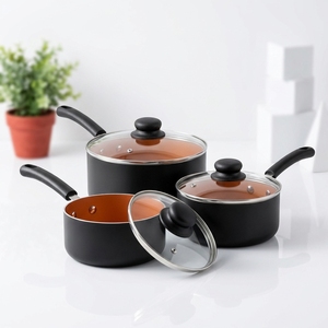 Casserole à fond en aluminium avec couvercle et poignée - Product Image 3