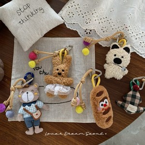 Porte-clés animal en peluche style Ins, mignon ours, lapin, chien, poupée pain, pendentif en corde nouée à la main avec pompon, breloque de sac polyvalente - Product Image 1