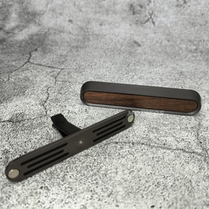 Ambientador de coche de larga duración, aroma artesanal de madera, fragancia de lujo para coche, perfume para coche, difusor de madera para coche, <span class=keywords><strong>clip</strong></span> para ventilación. - Product Image 4