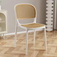 Chaise en rotin moderne de haute qualité, empilable, design en canne, meubles, chaise de restaurant en plein air, café, bistrot, salle à manger, chaise en plastique, meubles