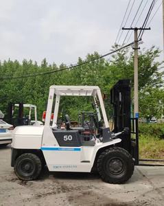 Chariot élévateur diesel d'occasion TCM 10 TONNES 7 tonnes 5 tonnes 2 mâts 4,5 m 3 tonnes 5 tonnes Prix bas Chariot élévateur à moteur d'occasion Heli à Shanghai - Product Image 2