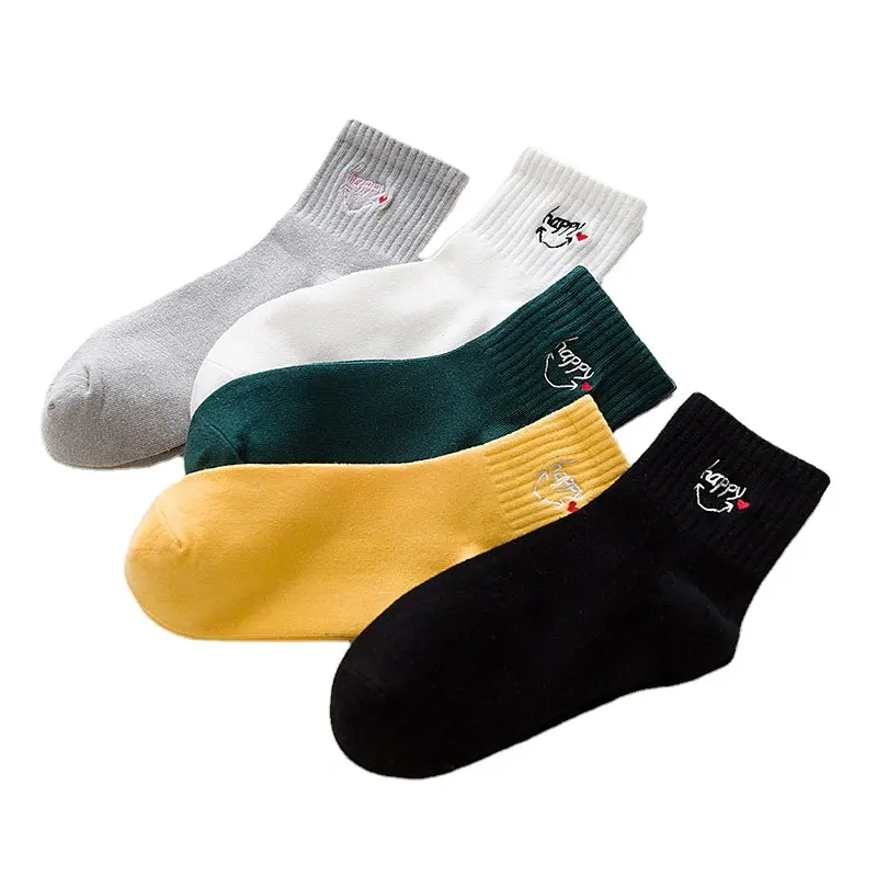 Autumn Support Sample Women Stock Tube Socks Cute Teen Girls Embroidered Korea Sock