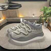 Nouvelles baskets rétro Forest Gump à semelle plate, légères, respirantes, en mesh doux, antidérapantes, confortables, tendance mode, chaussures de marche pour hommes
