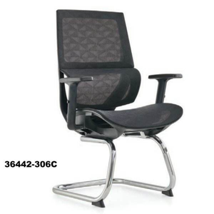Chaise de réunion élégante avec dossier en filet, design de bureau moderne pour les zones de conférence et de réception - Product Image 5
