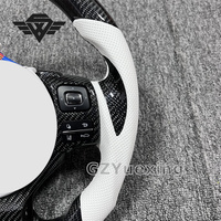 Volant de voiture en cuir perforé blanc en fibre de carbone personnalisé adapté pour Lexus IS350 GS350 GS300 IS250 RC350 LS UX IS ES