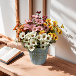 Bouquet de fleurs artificielles de marguerites Bellis Perennis pour la décoration de la maison et de mariage, vente en gros à prix réduit - Product Image 3