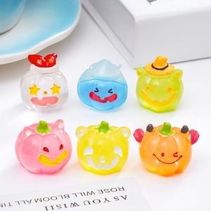 ของตกแต่งเรซิ่นรูปปีศาจฟักทองเรืองแสงน่ารัก ของประดับเรซิ่นขนาดเล็ก โมเดลเรซิ่นฮาโลวีนสำหรับตกแต่งรถยนต์ - Product Image 1
