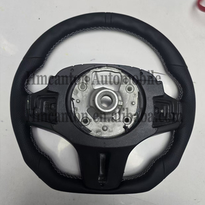 Volante Deportivo de Cuero Negro con Franja Superior para BMW Serie G, M3 G20 G30 G80 M4 G82 M5 CS, Venta al Por Mayor - Product Image 6