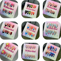 Kuku Palsu Almond Buatan Tangan Warna Pastel 3D Bunga Ombre Gradasi Kuku Palsu Lucu Mengkilap Full Cover Manikur