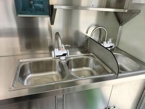 รถลากอาหารเคลื่อนที่จากนิวซีแลนด์รถเข็นขายอาหารมีอุปกรณ์ครบครัน - Product Image 6