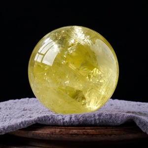 CrystalHola Sphère de citrine naturelle de haute qualité de 6 à 6,5 cm, motif floral, finition polie, couleur arc-en-ciel, pour la décoration de la maison - Product Image 6