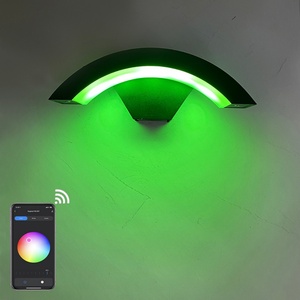 Lámpara de pared LED inteligente Tuya con WiFi, luz de porche para exteriores, aplique de jardín impermeable, RGBW 9W, regulable, compatible con Alexa y Google Home - Product Image 3