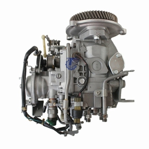 Pièce d'excavateur Pompe d'injection de carburant diesel 4M40 4M40T ME201697 pour moteur Mitsubishi Canter - Product Image 1