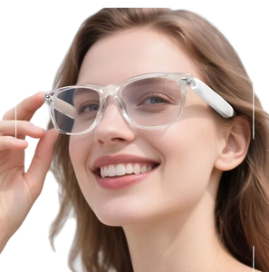 Nuovi Occhiali Intelligenti per Traduzione AI con Controllo Touch, in Materiale PC, Traduzione Multilingue in Tempo Reale, Chiamate e Videochiamate - Product Image 1