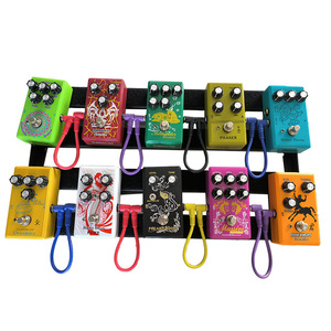 Pedalera de Efectos Doble de Alta Calidad para Venta al por Mayor, Soporte Duradero de Aleación de Aluminio con Adaptador de Corriente - Product Image 2