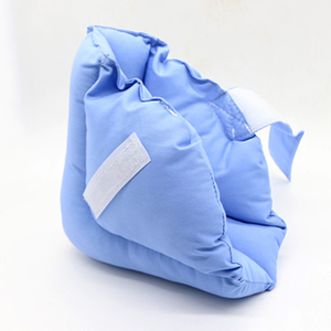 Avvolgere il piede e avvolgere la caviglia con fodera in spugna traspirante e altamente elastica per alleviare efficacemente le <span class=keywords><strong>ulcere</strong></span> <span class=keywords><strong>da</strong></span> pressione e <span class=keywords><strong>da</strong></span> <span class=keywords><strong>tallone</strong></span> - Product Image 6