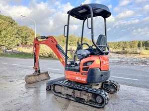 Utilisé pour Kubota U17-3A Mini Excavator 1.6 tonnes Japon Tracteur à chenilles avec pompe à roue 4WD et composants du moteur à vendre - Product Image 3