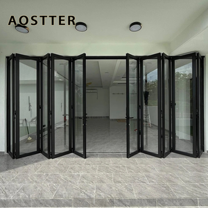 <span class=keywords><strong>Porte</strong></span> pliante AOSTTER en <span class=keywords><strong>aluminium</strong></span> finition noire minimaliste avec panneau <span class=keywords><strong>de</strong></span> sécurité haute transparence et seuil encastré pour villa contemporaine - Product Image 4