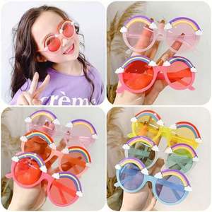 Lunettes de soleil rondes pour enfants, roses, tendance, pour filles, protection UV400, colorées, arc-en-ciel, vente en gros - Product Image 2