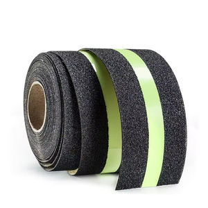 Cinta Antideslizante, Cintas de Tracción Antideslizantes que Brillan en la Oscuridad para Escaleras, para Reducir el Riesgo de Resbalones en Interiores y Exteriores - Product Image 5
