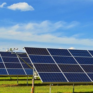 Yangtze 550W 10BB Solar Photovoltaic Panel High-output PV Module with <strong>10</strong> Busbars for Enhanced Efficiency - Product Image 2