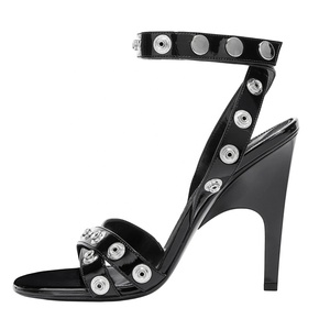 Sandales à talons hauts pour femme, sexy, à bout ouvert, avec rivets, boucle de cheville, boutons métalliques et lanières croisées - Product Image 5