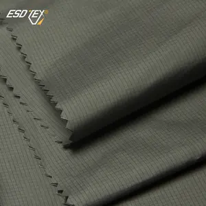 Durable Polyester Plaid Fabric Soft Breathable Graphene Anti-Static For Outdoor Use In Clothing Lining Features Woven Pattern