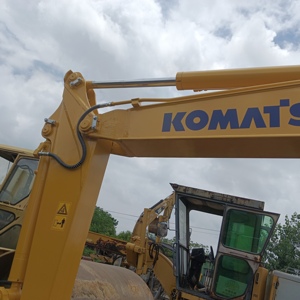 Precio barato Komatsu PC70 7ton Excavadora usada para la venta de alta calidad con motor de núcleo y componentes de bomba - Product Image 3