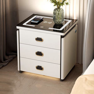 <span class=keywords><strong>Comodino</strong></span> Intelligente Multifunzionale con Frigorifero e Armadietto, Stazione di Ricarica e Luce LED, Tavolino Moderno per Camera da Letto - Product Image 1