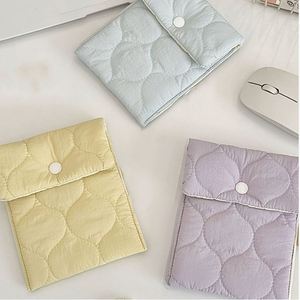Bolsa de Almacenamiento Portátil para Auriculares, Linda, de Tela, Colorida, Mini, Suave y Práctica para Chicas, Venta al Por Mayor - Product Image 4