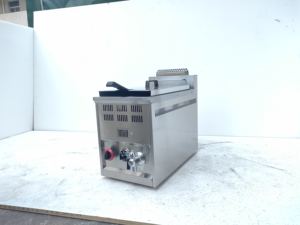 <span class=keywords><strong>Precio</strong></span> barato <span class=keywords><strong>de</strong></span> fábrica nueva freidora comercial sartén antiadherente, freidora profunda <span class=keywords><strong>de</strong></span> gas <span class=keywords><strong>de</strong></span> acero inoxidable 8L con cesta - Product Image 3