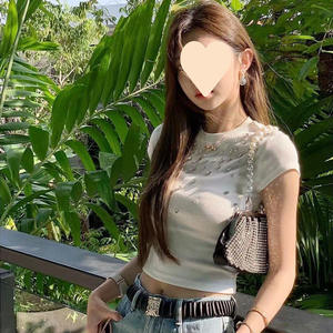 <span class=keywords><strong>เสื้อ</strong></span>ยืดแขนสั้นประดับเพชรสำหรับ<span class=keywords><strong>ผู้หญิง</strong></span>สไตล์ใหม่รับซัมเมอร์ ดีไซน์โดดเด่น คอปกแบบปกติ ทรงเข้ารูปอเนกประสงค์ - Product Image 2