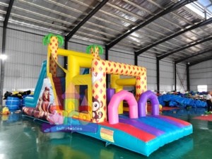 Pista de Obstáculos Inflable con Temática de <span class=keywords><strong>Monos</strong></span>, Toboganes de Palmeras y Zonas de Juego Interactivas para Niños, Ferias de Verano, Eventos en el Patio Trasero - Product Image 1